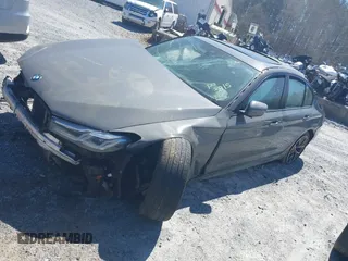 2021 BMW 5 Series 540i xDrive with VIN WBA73BJ09MCG10189, listed as a IAAI auction lot 41810393 with Not provided miles and . Bid and sale history available at DreamBid. Image 13.