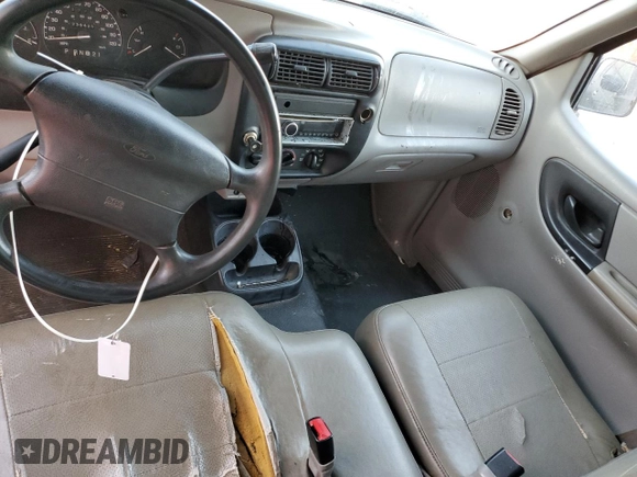 1998 Ford Ranger XL z VIN 1FTYR10U6WTA06569, wystawiony jako Copart lot #79088814 z przebiegiem 236 432 mil mil oraz Szkoda całkowita • Salvage title. Historia ofert i sprzedaży dostępna na DreamBid. Obrazek 8.