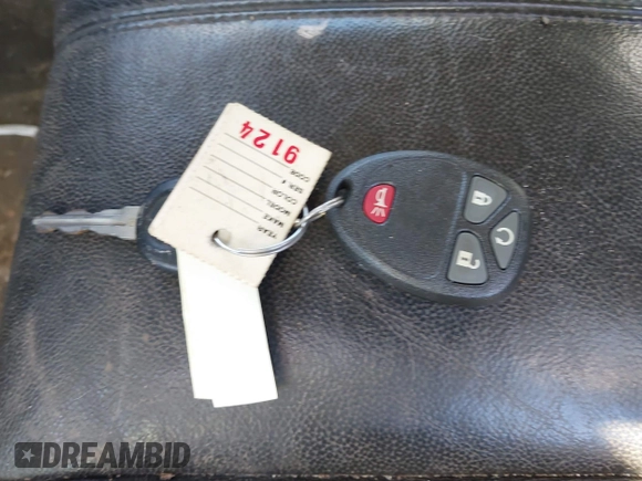 2013 Chevrolet Avalanche LT with VIN 3GNTKFE75DG180195, listed as a IAAI auction lot 41898991 with 119,154 mi miles and . Bid and sale history available at DreamBid. Image 11.