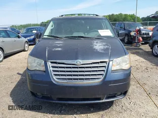 2008 Chrysler Town & Country Touring with VIN 2A8HR54P28R718253, listed as a IAAI auction lot 42099921 with 90,865 mi miles. Bid and sale history available at carsss.com. Image 6.