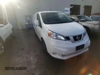 2021 Nissan NV200 SV z VIN 3N6CM0KN0MK691262, wystawiony jako Copart lot #83807244 z przebiegiem Nie podano mil oraz Szkoda całkowita • Salvage title. Historia ofert i sprzedaży dostępna na DreamBid. Obrazek 13.