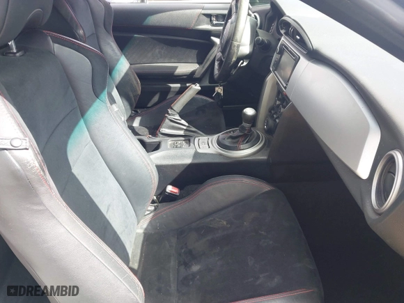 2014 Subaru BRZ Limited with VIN JF1ZCAC13E8606285, listed as a IAAI auction lot 41933255 with 135,576 mi miles. Bid and sale history available at carsss.com. Image 5.