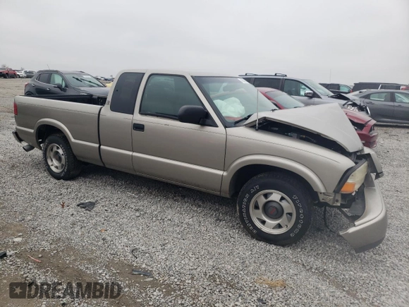 2000 GMC Sonoma SLS z VIN 1GTCS19W2Y8201805, wystawiony jako Copart lot #43633925 z przebiegiem Nie podano mil oraz Szkody całkowita. Historia ofert i sprzedaży dostępna na DreamBid. Obrazek 4.
