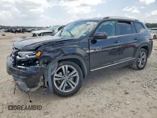 2019 Volkswagen Atlas SE with VIN 1V2XR2CA0KC560587, listed as a Copart auction lot 61511165 with 101,731 mi miles and Salvage title. Bid and sale history available at DreamBid. Image 1.