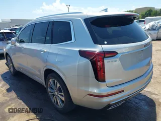 2020 Cadillac XT6 FWD Premium Luxury with VIN 1GYKPCRS1LZ188645, listed as a IAAI auction lot 40128169 with 39,957 mi miles. Bid and sale history available at carsss.com. Image 3.