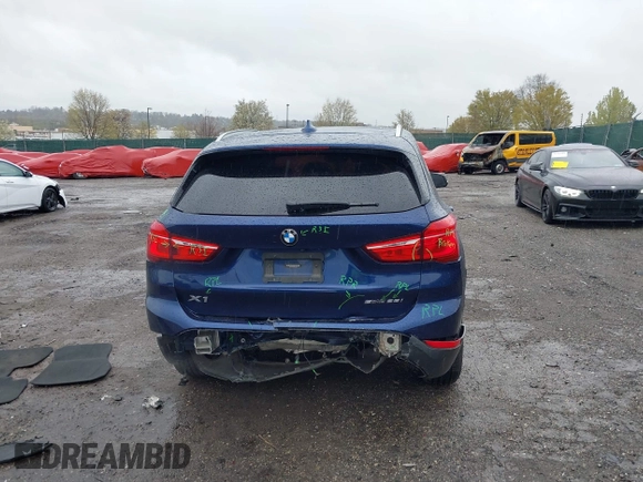 2019 BMW X1 sDrive28i z VIN WBXHU7C5XK5L10933, wystawiony jako IAAI lot #41931162 z przebiegiem 55 308 mil mil oraz . Historia ofert i sprzedaży dostępna na DreamBid. Obrazek 16.