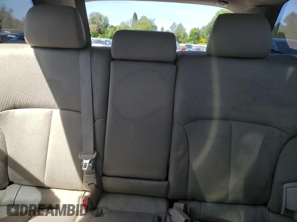 2011 Subaru Outback 2.5i with VIN 4S4BRBAC3B3310031, listed as a Copart auction lot 55672955 with 163,843 mi miles and Salvage title. Bid and sale history available at DreamBid. Image 10.