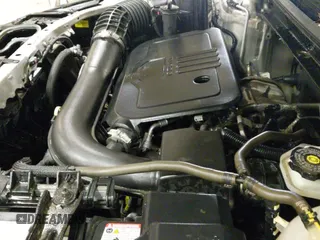 2020 Chevrolet Blazer LT z VIN 3GNKBHR46LS692566, wystawiony jako IAAI lot #42558126 z przebiegiem 73 449 mil mil oraz . Historia ofert i sprzedaży dostępna na DreamBid. Obrazek 19.