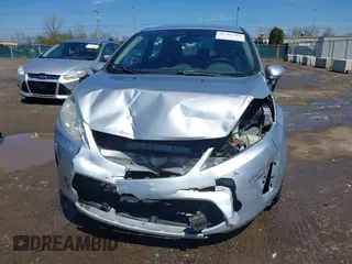 2013 Ford Fiesta SE with VIN 3FADP4BJ7DM207522, listed as a IAAI auction lot 41962314 with 191,550 mi miles. Bid and sale history available at carsss.com. Image 13.