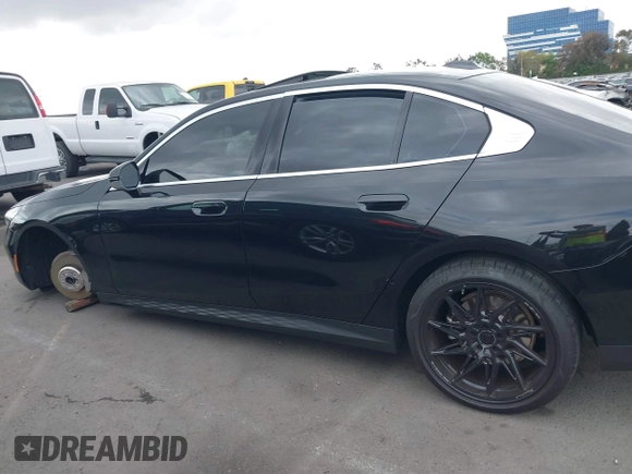 2024 BMW 5 Series 530i with VIN WBA43FJ09RCR92657, listed as a IAAI auction lot 42105525 with 11,326 mi miles and . Bid and sale history available at DreamBid. Image 15.