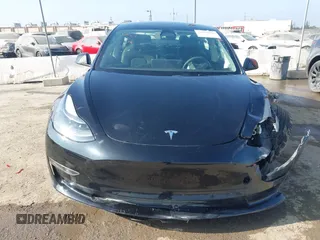 2023 Tesla Model 3 z VIN 5YJ3E1EA0PF680287, wystawiony jako IAAI lot #39491902 z przebiegiem 12 480 mil mil oraz . Historia ofert i sprzedaży dostępna na DreamBid. Obrazek 12.
