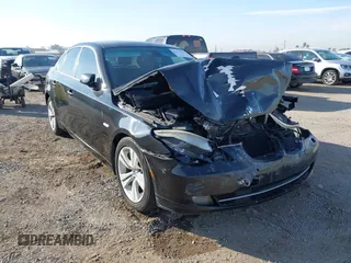 2009 BMW 5 Series 528i with VIN WBANU53589C118174, listed as a IAAI auction lot 41157836 with 139,479 mi miles and . Bid and sale history available at carsss.com. Image 1.