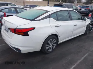 2019 Nissan Altima S with VIN 1N4BL4BV2KC227147, listed as a IAAI auction lot 41902761 with 98,810 mi miles and . Bid and sale history available at carsss.com. Image 4.