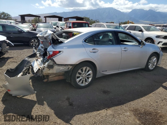 2013 Lexus ES 300h with VIN JTHBW1GG3D2004262, listed as a Copart auction lot 52290995 with 70,565 mi miles and Salvage title. Bid and sale history available at DreamBid. Image 3.