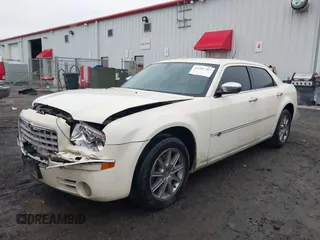 2008 Chrysler 300 C with VIN 2C3KK63H38H267569, listed as a IAAI auction lot 41301785 with 130,703 mi miles and . Bid and sale history available at carsss.com. Image 17.