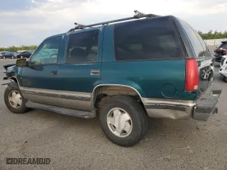 1998 Chevrolet Tahoe with VIN 1GNEK13R4WJ322201, listed as a Copart auction lot 64249464 with 241,168 mi miles and Salvage Title. Bid and sale history available at carsss.com. Image 2.