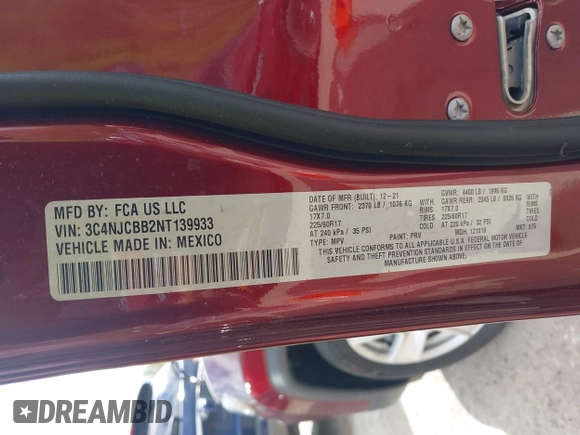 2022 Jeep Compass Latitude with VIN 3C4NJCBB2NT139933, listed as a IAAI auction lot 41886634 with 28,144 mi miles and . Bid and sale history available at DreamBid. Image 9.