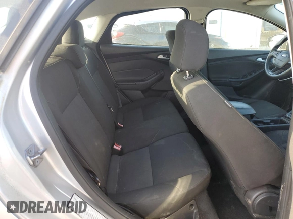 2015 Ford Focus SE with VIN 1FADP3K21FL284037, listed as a Copart auction lot 49242695 with 132,025 mi miles and Clean Title. Bid and sale history available at carsss.com. Image 10.