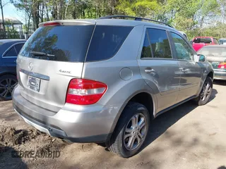 2006 Mercedes-Benz M 350 with VIN 4JGBB86E26A127156, listed as a IAAI auction lot 42062149 with 165,130 mi miles and . Bid and sale history available at DreamBid. Image 4.
