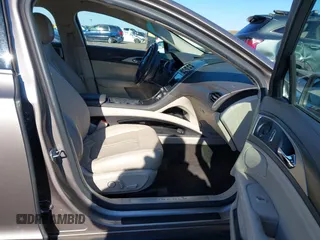 2018 Lincoln MKZ Reserve with VIN 3LN6L5F9XJR604852, listed as a IAAI auction lot 41260227 with 64,349 mi miles and . Bid and sale history available at DreamBid. Image 5.