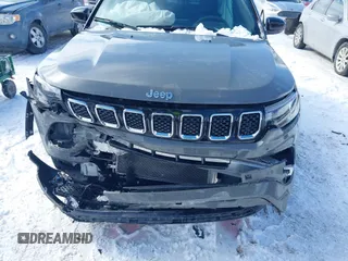 2023 Jeep Compass (RED) Edition with VIN 3C4NJDCNXPT541331, listed as a IAAI auction lot 41628577 with 24,007 mi miles and . Bid and sale history available at carsss.com. Image 6.