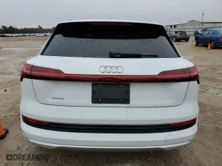 2019 Audi e-tron Prestige with VIN WA1VAAGE7KB024839, listed as a Copart auction lot 38277753 with 35,418 mi miles. Bid and sale history available at carsss.com. Image 6.