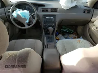 2001 Toyota Camry CE with VIN 4T1BG22K31U779463, listed as a Copart auction lot 48404105 with 153,702 mi miles and Salvage Title. Bid and sale history available at carsss.com. Image 8.