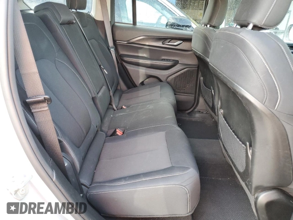 2023 Jeep Grand Cherokee Laredo with VIN 1C4RJHAG0PC674527, listed as a Copart auction lot 58538195 with 37,434 mi miles and Salvage title. Bid and sale history available at DreamBid. Image 10.