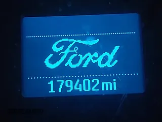2016 Ford Transit z VIN 1FTBW2CGXGKA81714, wystawiony jako IAAI lot #41699102 z przebiegiem 179 402 mil mil oraz . Historia ofert i sprzedaży dostępna na DreamBid. Obrazek 16.