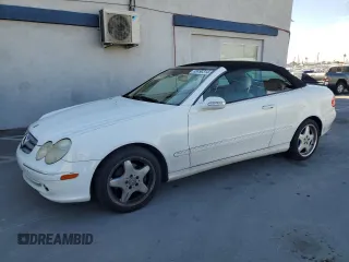 2005 Mercedes-Benz CLK 320 with VIN WDBTK65JX5F144573, listed as a Copart auction lot 82490314 with 164,811 mi miles and Clean Title. Bid and sale history available at DreamBid. Image 1.