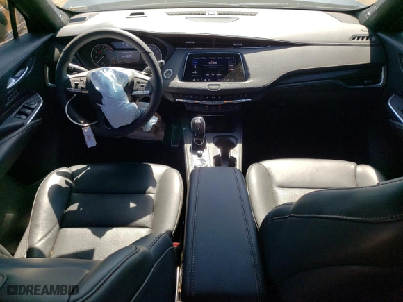 2023 Cadillac XT4 FWD Sport with VIN 1GYFZER41PF225631, listed as a Copart auction lot 70441144 with 13,689 mi miles and Salvage Title. Bid and sale history available at carsss.com. Image 8.