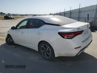 2024 Nissan Sentra SV z VIN 3N1AB8CV9RY231747, wystawiony jako Copart lot #53810205 z przebiegiem 17 746 mil mil oraz Szkoda całkowita • Salvage title. Historia ofert i sprzedaży dostępna na DreamBid. Obrazek 2.