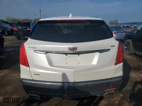 2018 Cadillac XT5 Luxury AWD with VIN 1GYKNDRS2JZ108049, listed as a Copart auction lot 55487815 with 142,632 mi miles and Salvage title. Bid and sale history available at DreamBid. Image 6.