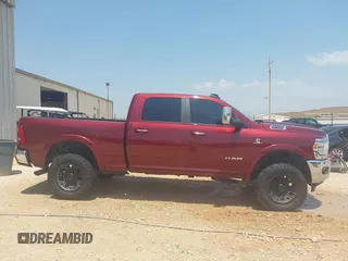 2022 Ram 2500 Laramie с VIN 3C6UR5FL7NG305818, выставлен на аукционе IAAI как лот 42291195 с пробегом 59 548 миль миль и . История ставок и продаж доступна на DreamBid. Изображение 13.