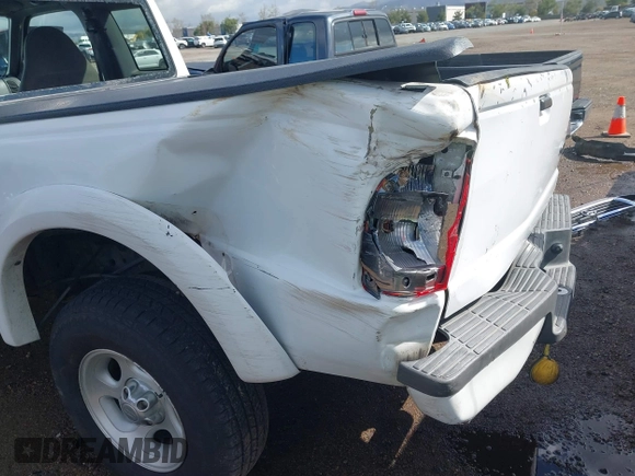 2001 Ford Ranger XLT Appearance with VIN 1FTYR14EX1PB68855, listed as a IAAI auction lot 41749353 with 277,238 mi miles. Bid and sale history available at carsss.com. Image 6.