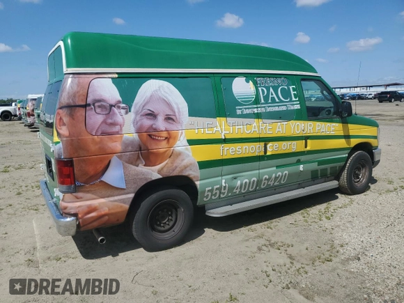 2009 Ford Econoline Cargo Commercial z VIN 1FTNE14W39DA37660, wystawiony jako Copart lot #51863435 z przebiegiem 155 374 mil mil oraz Czysty tytuł • Clean title. Historia ofert i sprzedaży dostępna na DreamBid. Obrazek 3.