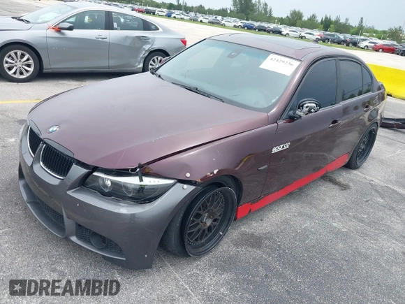 2007 BMW 3 Series 328i z VIN WBAVA37507NL13887, wystawiony jako IAAI lot #42429236 z przebiegiem 191 773 mil mil oraz . Historia ofert i sprzedaży dostępna na DreamBid. Obrazek 2.