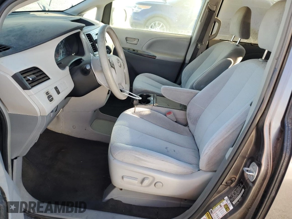 2013 Toyota Sienna LE AAS with VIN 5TDKK3DC6DS353824, listed as a Copart auction lot 46690845 with 190,502 mi miles and Salvage Title. Bid and sale history available at carsss.com. Image 7.