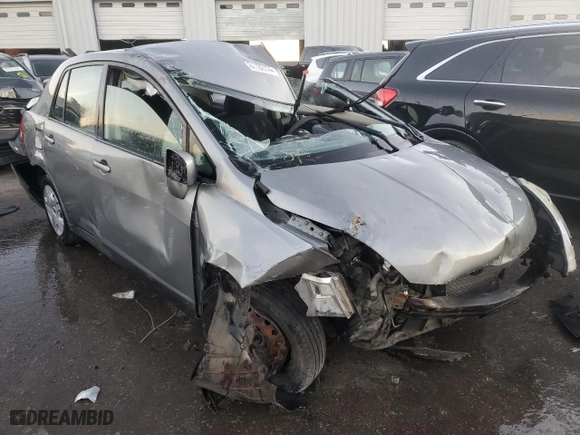 2010 Nissan Versa 1.8 S with VIN 3N1BC1AP3AL466837, listed as a Copart auction lot 81192114 with 64,633 mi miles and Salvage Title. Bid and sale history available at carsss.com. Image 4.