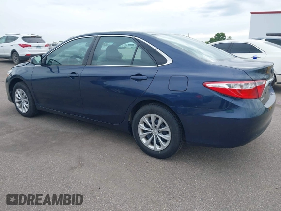 2017 Toyota Camry XLE with VIN 4T1BF1FK0HU701093, listed as a IAAI auction lot 42347800 with 165,725 mi miles and . Bid and sale history available at DreamBid. Image 3.