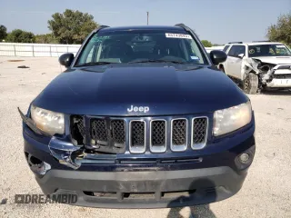 2016 Jeep Compass Sport с VIN 1C4NJCBA1GD612124, выставлен на аукционе Copart как лот 65743893 с пробегом 174 768 миль миль и Списание • Salvage title. История ставок и продаж доступна на DreamBid. Изображение 5.