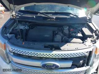 2014 Ford Explorer XLT with VIN 1FM5K8D89EGA68175, listed as a IAAI auction lot 41664241 with 1 mi miles. Bid and sale history available at carsss.com. Image 10.