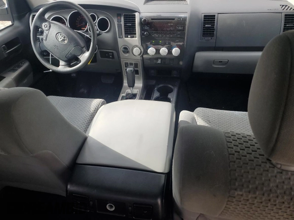 2013 Toyota Tundra z VIN 5TFDY5F14DX319647, wystawiony jako Copart lot #53100025 z przebiegiem 163 142 mil mil oraz Szkoda całkowita • Salvage title. Historia ofert i sprzedaży dostępna na DreamBid. Obrazek 8.