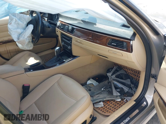 2011 BMW 3 Series 328i xDrive with VIN WBAPK7C5XBF087847, listed as a IAAI auction lot 42178023 with 90,571 mi miles and . Bid and sale history available at DreamBid. Image 5.