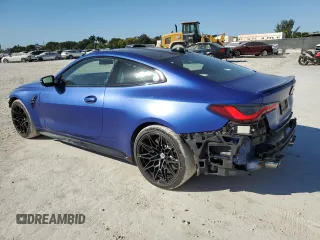 2022 BMW M4 Competition xDrive with VIN WBS43AZ0XNCK70739, listed as a Copart auction lot 82178264 with 10,019 mi miles and Salvage Title. Bid and sale history available at carsss.com. Image 2.