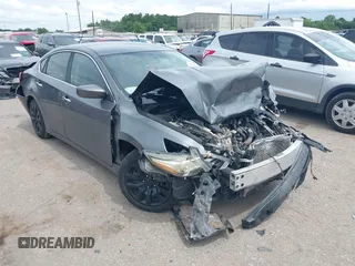 2017 Nissan Altima S with VIN 1N4AL3APXHN353200, listed as a IAAI auction lot 42586876 with Not provided miles and . Bid and sale history available at DreamBid. Image 1.