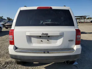 2017 Jeep Patriot High Altitude with VIN 1C4NJPFA6HD121390, listed as a Copart auction lot 50024375 with 127,814 mi miles and Salvage Title. Bid and sale history available at carsss.com. Image 6.