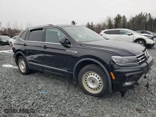 2020 Volkswagen Tiguan SEL Premium R-Line with VIN 3VV4B7AX3LM136562, listed as a Copart auction lot 88362535 with 64,874 mi miles and Salvage Title. Bid and sale history available at carsss.com. Image 4.