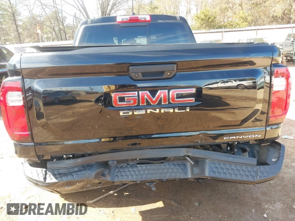 2023 GMC Canyon 4WD Denali with VIN 1GTP6FEK9P1146606, listed as a IAAI auction lot 41330983 with 18,907 mi miles and . Bid and sale history available at DreamBid. Image 6.