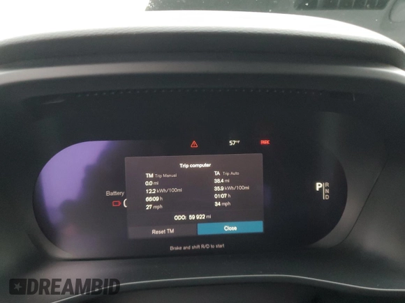 2023 Volvo XC40 Ultimate with VIN YV4ED3UM4P2082268, listed as a Copart auction lot 86438864 with 59,922 mi miles and Salvage title. Bid and sale history available at DreamBid. Image 9.
